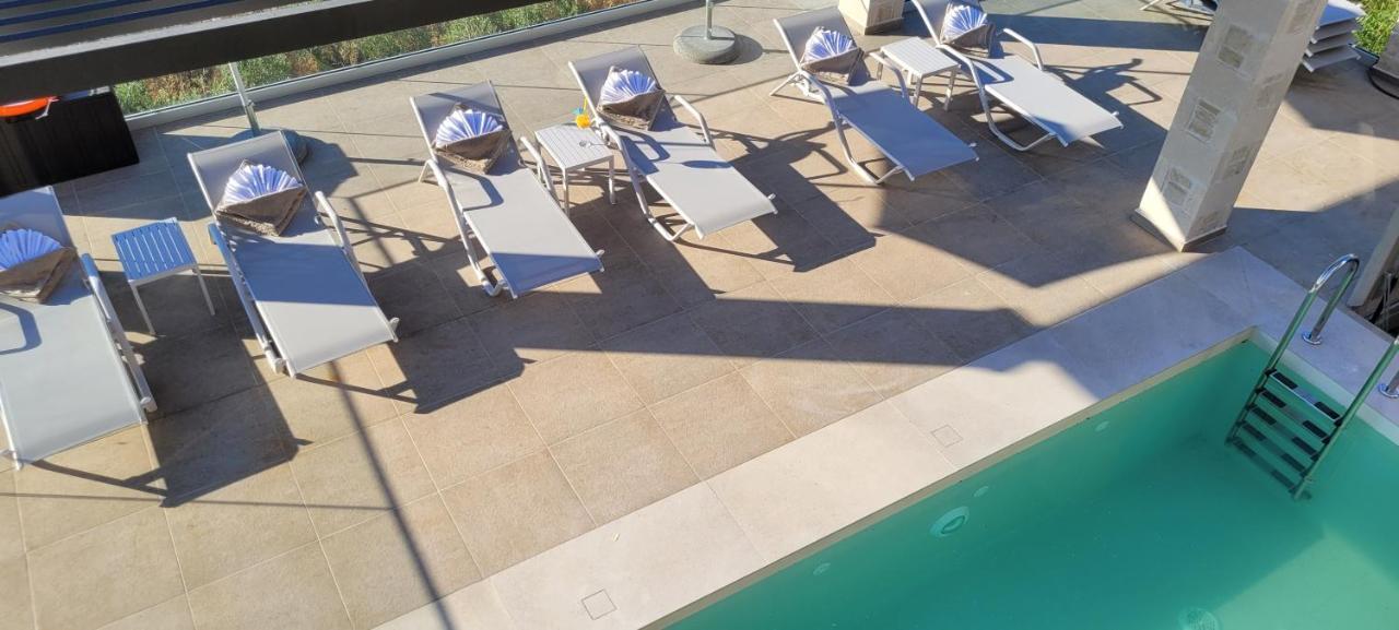 Splendid Villas And Family Resort Kalamítsion Amigdhálion Dış mekan fotoğraf